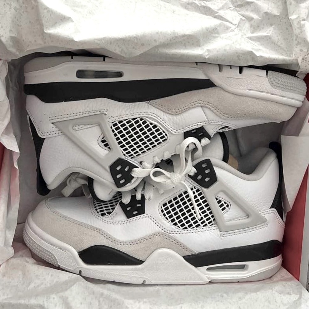 Military black Jordan 4 gs 4.5